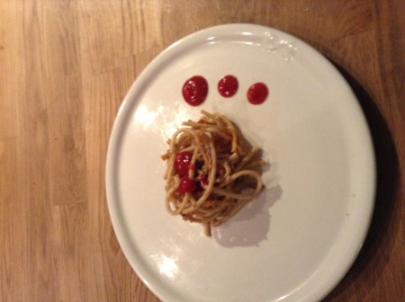 Tagliolini con salsa d'acciuga